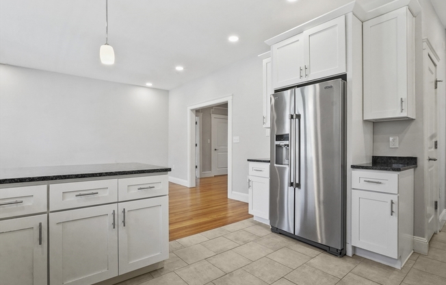 4 beds, 2 baths, 2,100 sqft, $6,000, Unit 2