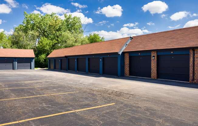 detached garages for residents of The Bennington