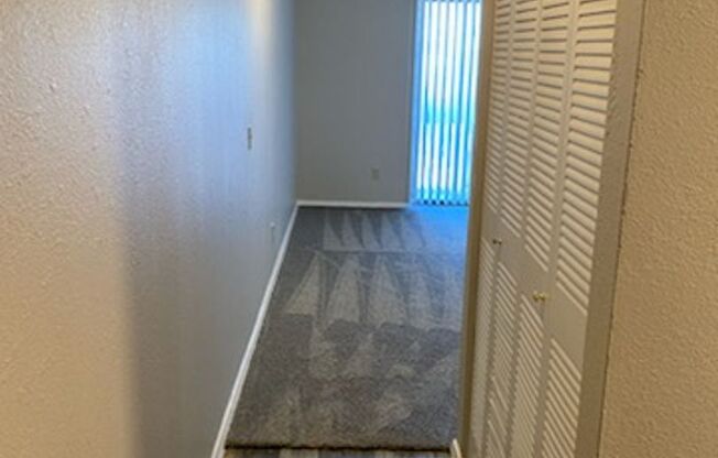 Studio, 1 bath, 520 sqft, $560, Unit 2722-312