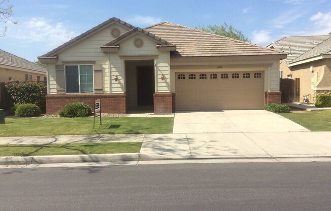 11405 BRAEMAR LN