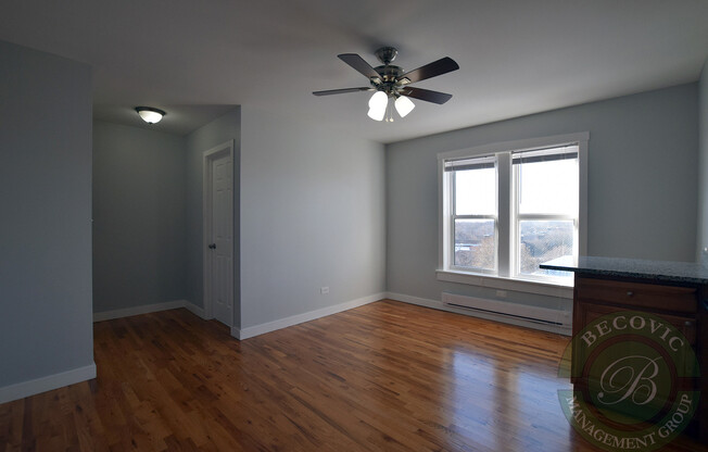 Studio, 1 bath, 250 sqft, $1,360, Unit 7450-86