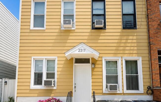 2317 38 ST