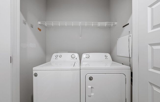2 beds, 2 baths, 1,000 sqft, $1,250, Unit B303