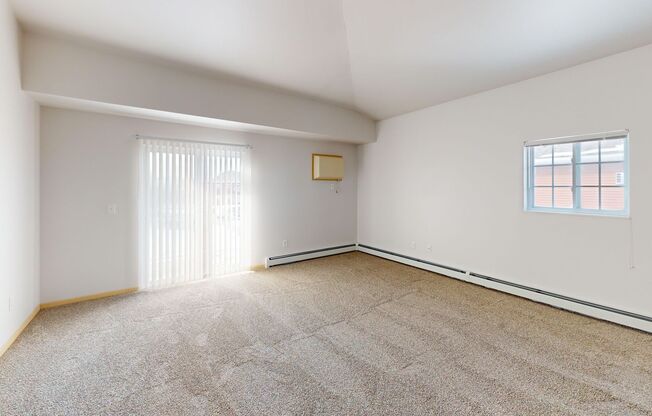 1 bed, 1 bath, 821 sqft, $1,050, Unit 4751-201