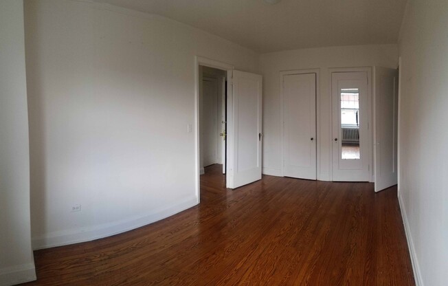 1 bed, 1 bath, 617 sqft, $1,850, Unit Wellington 402