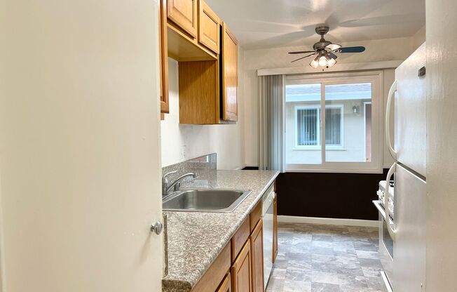 X Street Apartments