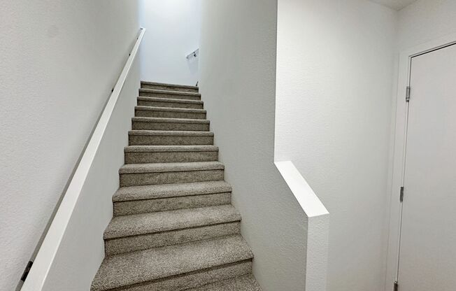 1 WEEK FREE RENT! BRAND NEW BUILD! 2 BEDROOM TOWNHOME!