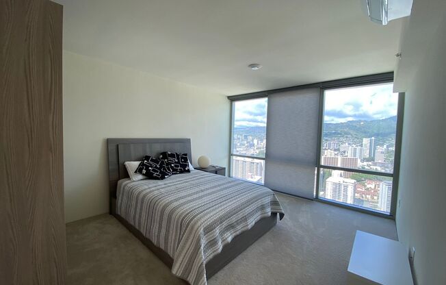 The Kapiolani Residence Fully Furnished 2 Bed, 2 Bath, 1 parking Corner unit