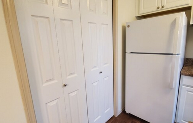 1 bed, 1 bath, 800 sqft, $1,575, Unit 1623