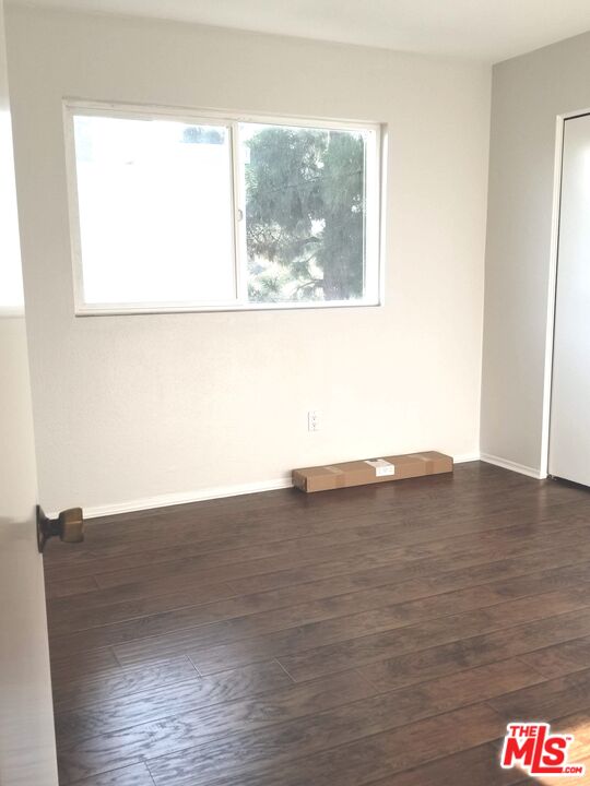 4866 1/2 MCCONNELL AVE