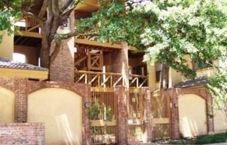 Croix 325 -  2 Bed 1 bath - $1450