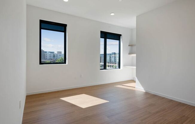 1 bed, 1 bath, 637 sqft, $1,675, Unit 407