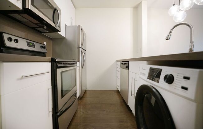 1 bed, 1 bath, $2,750, Unit Unit 304