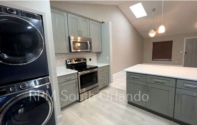 Charming 2-Bedroom, 2-Bathroom Condo in Downtown Winter Garden