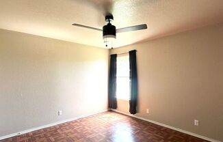 3 beds, 2 baths, $1,300