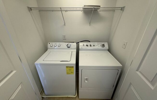 12069 Stratfield Place Circle