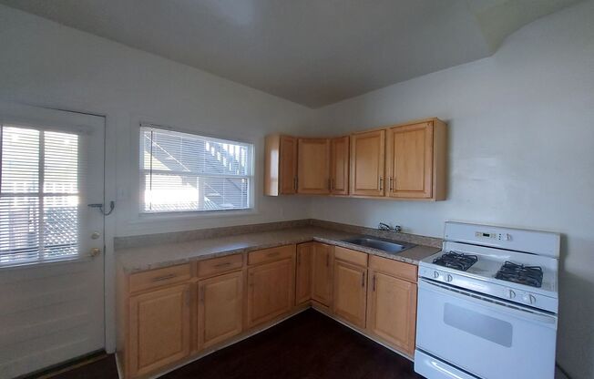 1 bed, 1 bath, $1,695, Unit 3