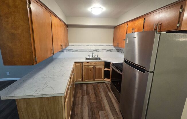 1 bed, 1 bath, 720 sqft, $1,000, Unit SC895