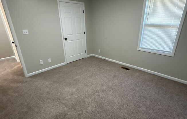 2 beds, 1.5 baths, 1,100 sqft, $1,099, Unit 706-C