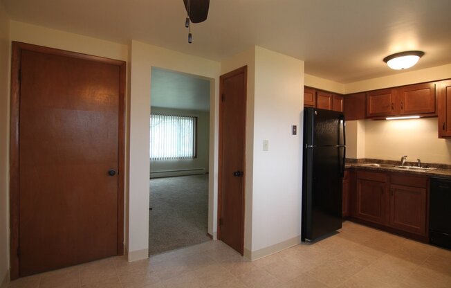 2 beds, 1 bath, 1,050 sqft, $1,249.99, Unit 624-02