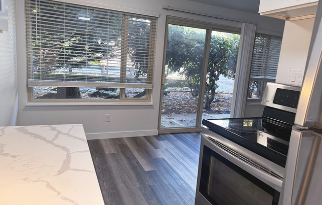 1 bed, 1 bath, 605 sqft, $1,530, Unit Unit 02