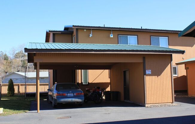 1308 Brooklane