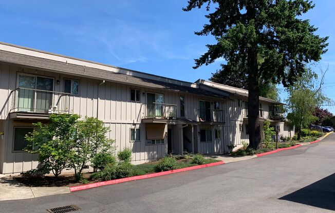 Traditional Style 1- & 2-bedroom apartments with a neighborly vibe!