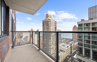 2 beds, 1.5 baths, 961 sqft, $6,000, Unit 24J