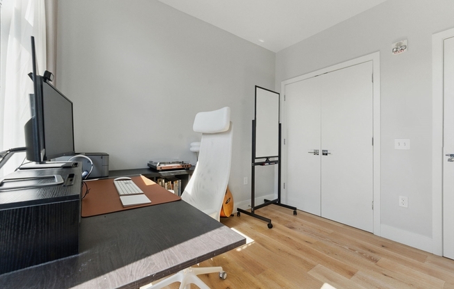 2 beds, 2 baths, 946 sqft, $4,500, Unit 524