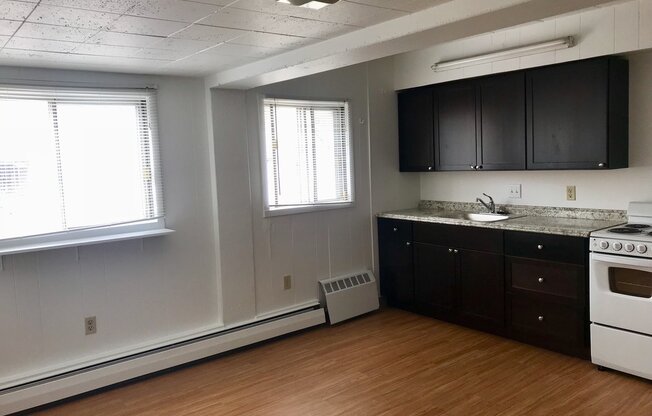 1 bed, 1 bath, 400 sqft, $1,230, Unit 312