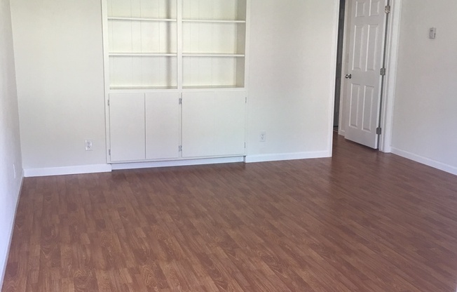 2 beds, 2 baths, 950 sqft, $2,800, Unit 602