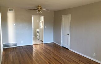 2 beds, 1 bath, $1,550, Unit 2332 #2