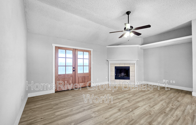 824 CARRINGTON DR
