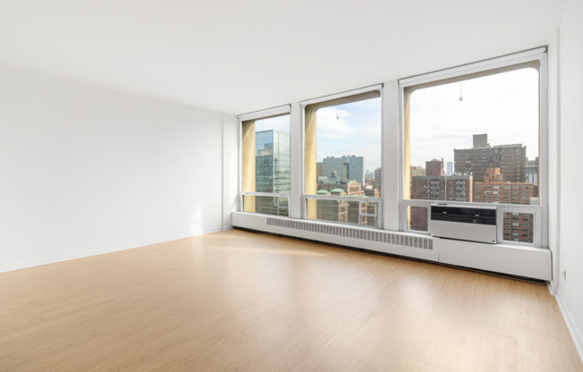 Studio, 1 bath, $3,400, Unit 14F