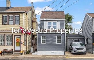 2 Bed Single Family in Gloucester City! Eligible for $500 Security Deposit.