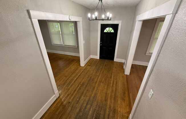 Updated and Spacious 3-4 Bedroom, 2 Story Home Located on North Side of Youngstown