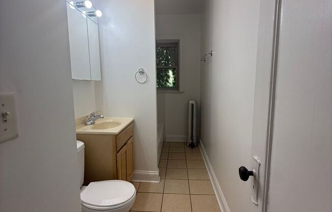 1 bed, 1 bath, 535 sqft, $1,645, Unit 2247-47-2K