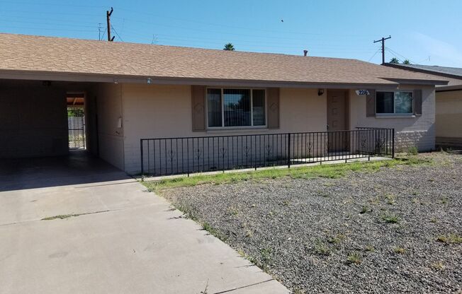 2 Bedroom 2 Bath Mesa Home!