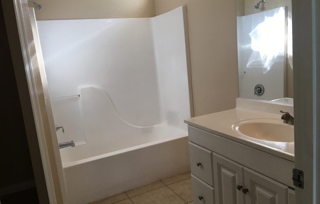 Huge 4 Bedroom / 2 Bath Single Family Home For Rent - SECTION EIGHT ACCEPTED