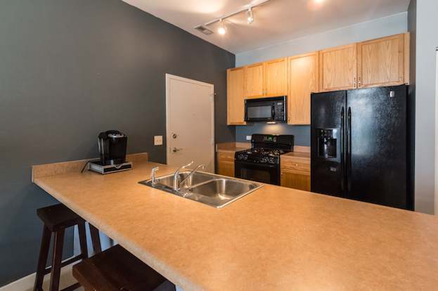 1515 S Halsted St 205