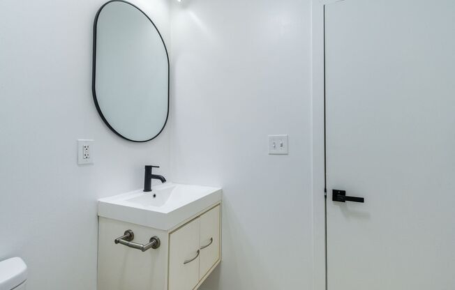 1 bed, 1 bath, 457 sqft, $1,315, Unit 31