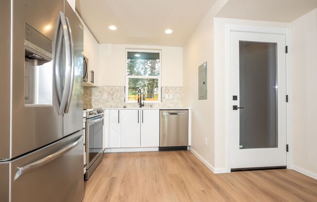 NEW CONSTRUCTION- MOVE- IN READY