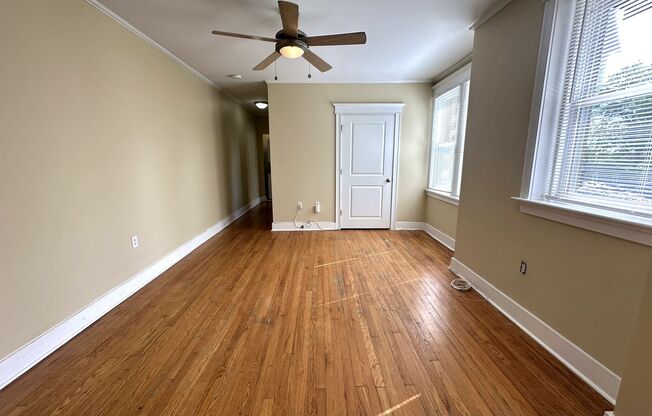 1 bed, 1 bath, 635 sqft, $1,360, Unit Apt C-14