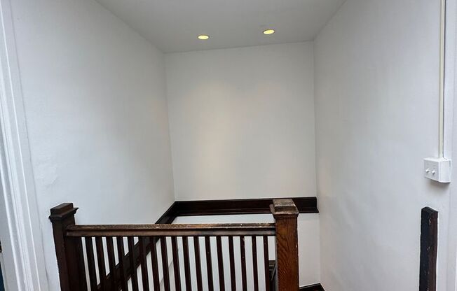 809-809 1/2 King St &amp; 103 1/2 N. Alfred Street