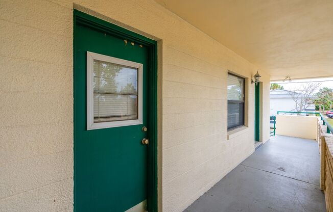 2 beds, 1 bath, $1,350, Unit # 2