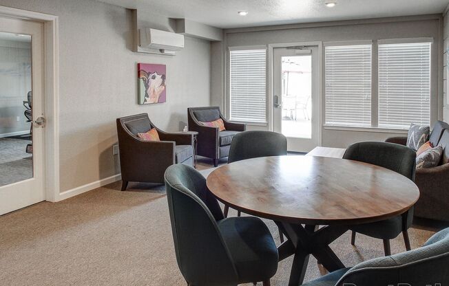 1 bed, 1 bath, 575 sqft, $1,400, Unit 50