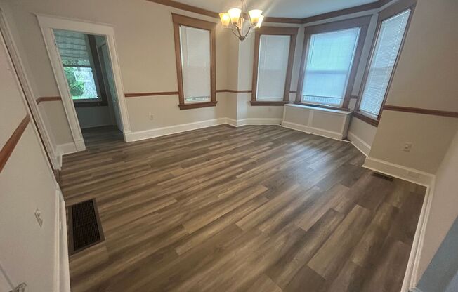 CHEVIOT- 4 Bedroom, 2 full Bathroom Spectacular area in cheviot school district!!