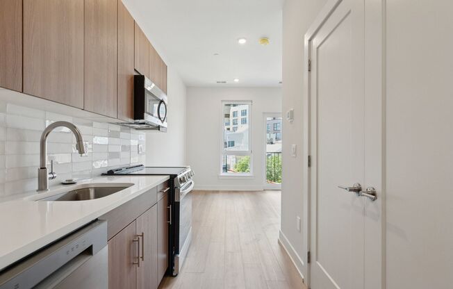 Studio, 1 bath, 442 sqft, $1,435, Unit Unit 510