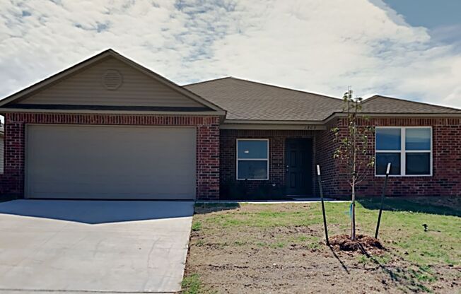 Very Nice 4 Bedroom 2 Bath in El Reno Schools