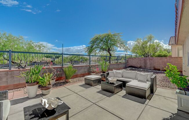 2 beds, 2 baths, $2,300